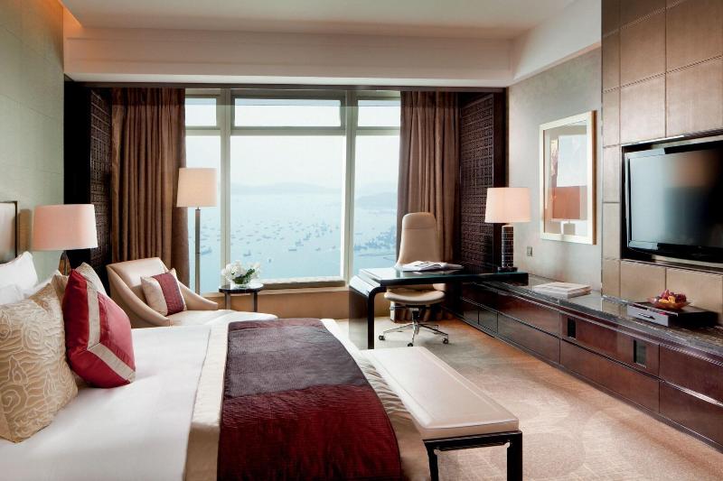 اتاق لوکس با چشم‌انداز دریا, The Ritz Carlton Hong Kong