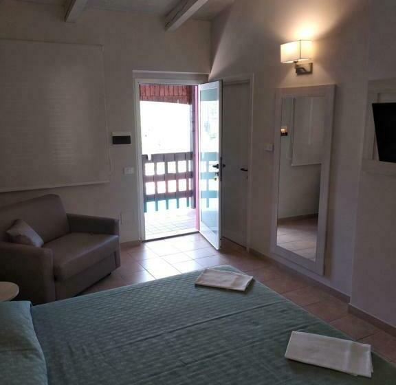 חדר סטנדרט נוף לבריכה, Villaggio Verde Cupra