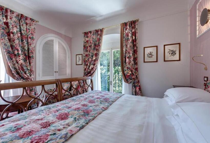 חדר סטנדרט, Augustus Hotel & Resort