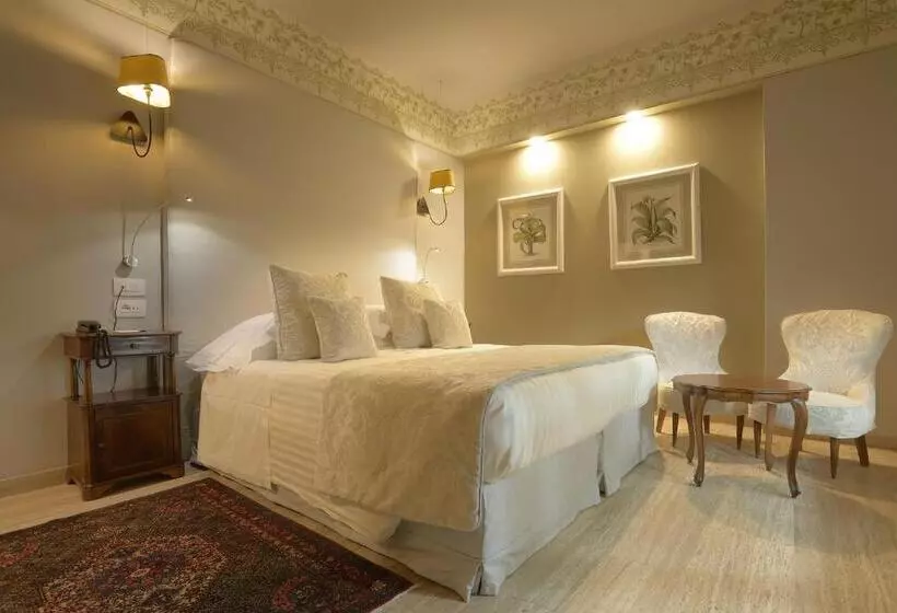 اتاق استاندارد, Augustus Hotel & Resort