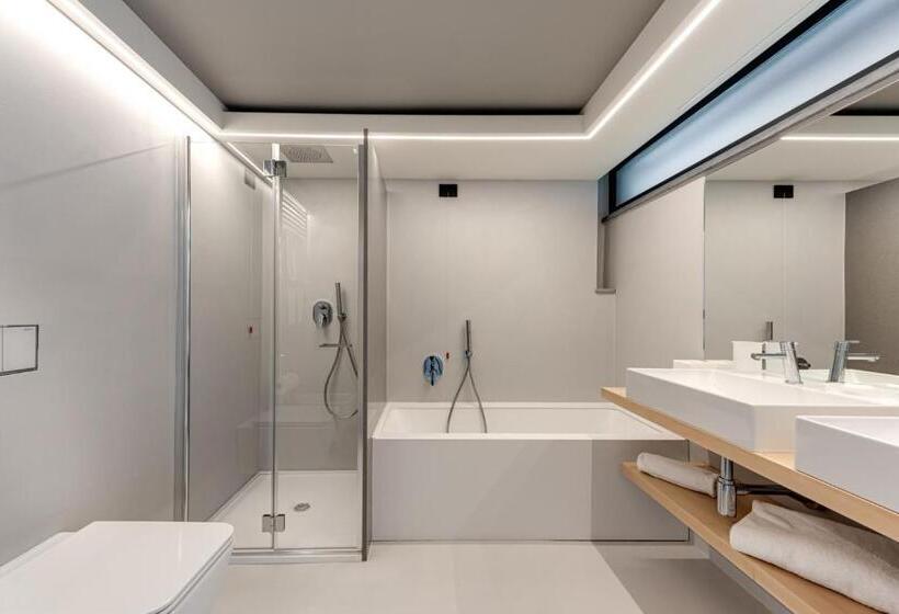 חדר סופריור, Augustus Hotel & Resort