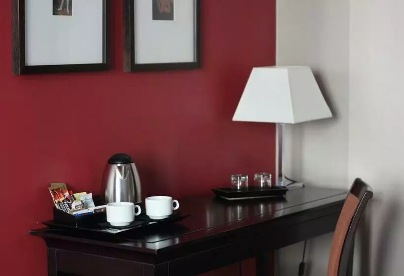 اتاق استاندارد, c-hotels Ambasciatori
