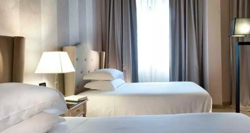اتاق استاندارد, c-hotels Ambasciatori