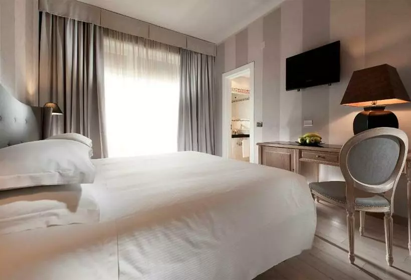 اتاق استاندارد با چشمانداز شهر, c-hotels Ambasciatori