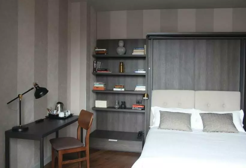 اتاق استاندارد با چشمانداز شهر, c-hotels Ambasciatori