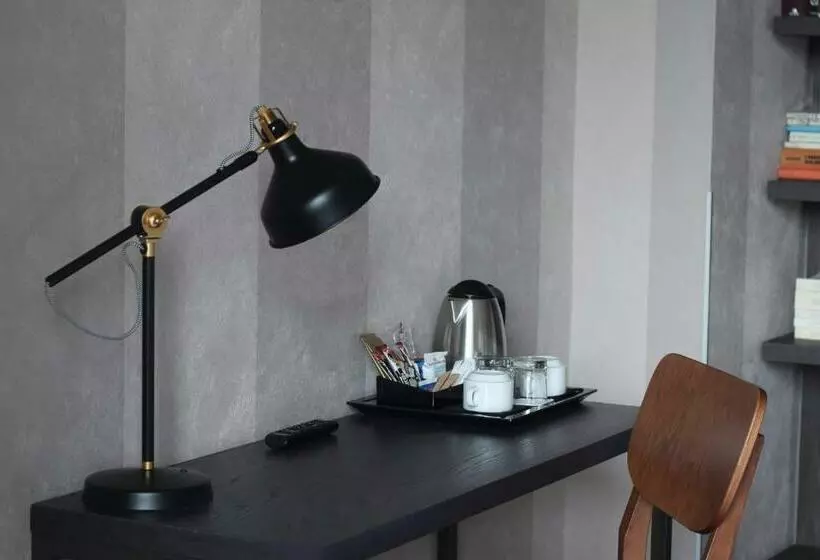اتاق استاندارد با چشمانداز شهر, c-hotels Ambasciatori