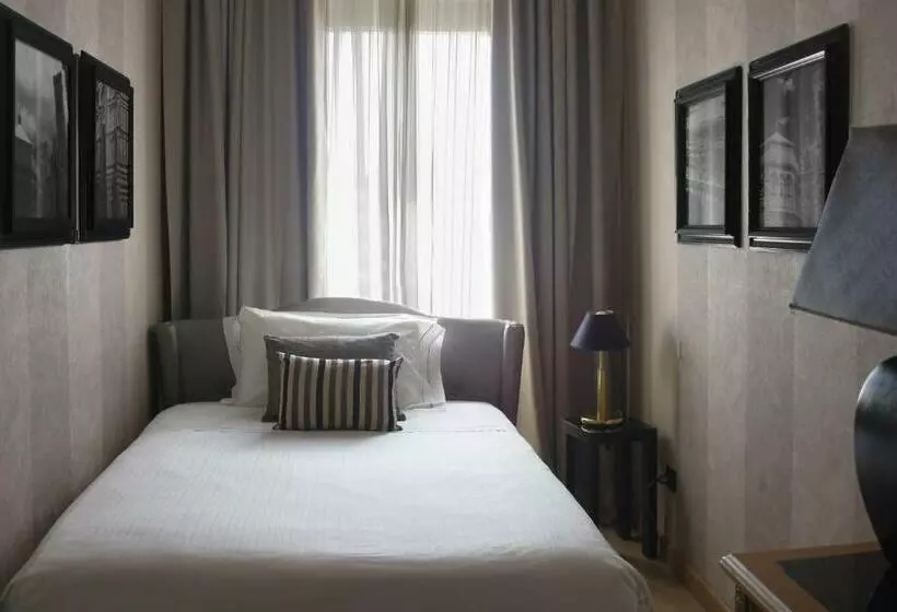 اتاق استاندارد یک نفره, c-hotels Ambasciatori