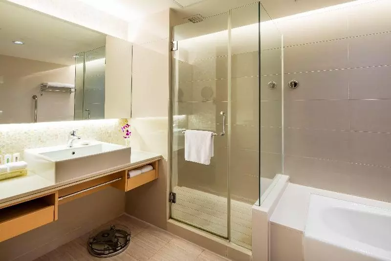 اتاق استاندارد با چشمانداز شهر, c-hotels Ambasciatori
