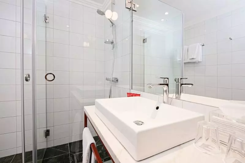 اتاق استاندارد سه نفره, c-hotels Ambasciatori