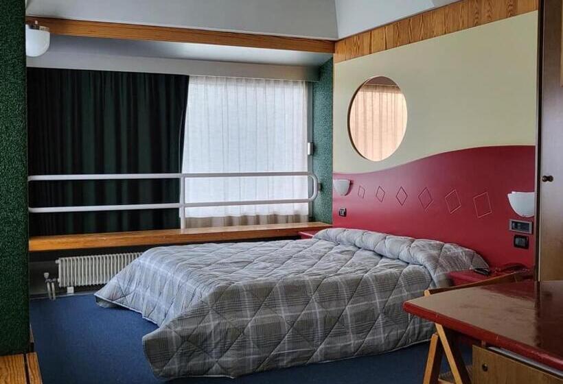 غرفة قياسية, Club Hotel Solaria