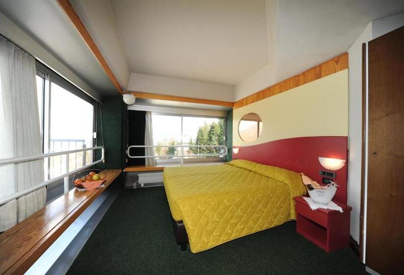 غرفة قياسية, Club Hotel Solaria