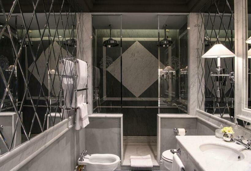 سوییت, Helvetia&bristol Firenze – Starhotels Collezione