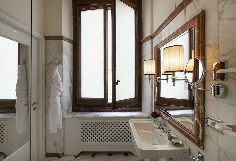 سوییت, Helvetia&bristol Firenze – Starhotels Collezione