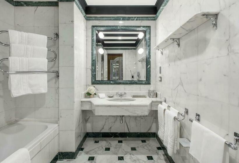 اتاق استاندارد, Helvetia&bristol Firenze – Starhotels Collezione