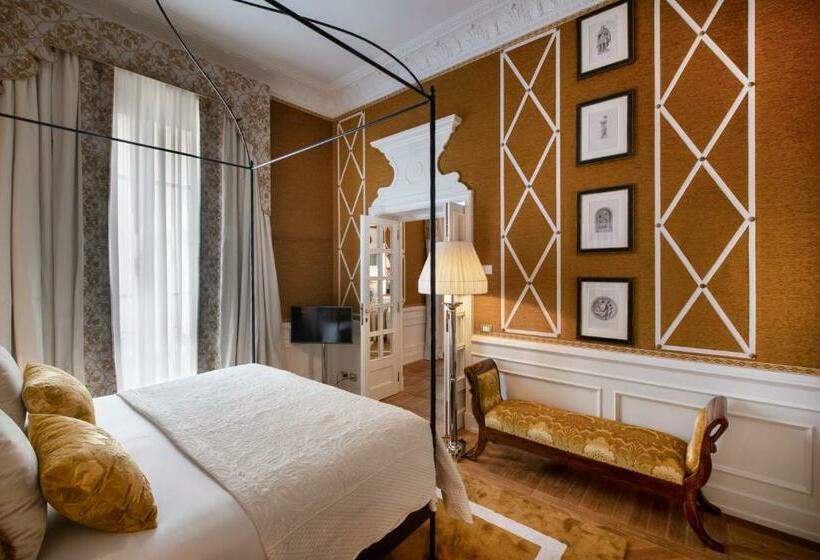 اتاق استاندارد سه نفره, Helvetia&bristol Firenze – Starhotels Collezione