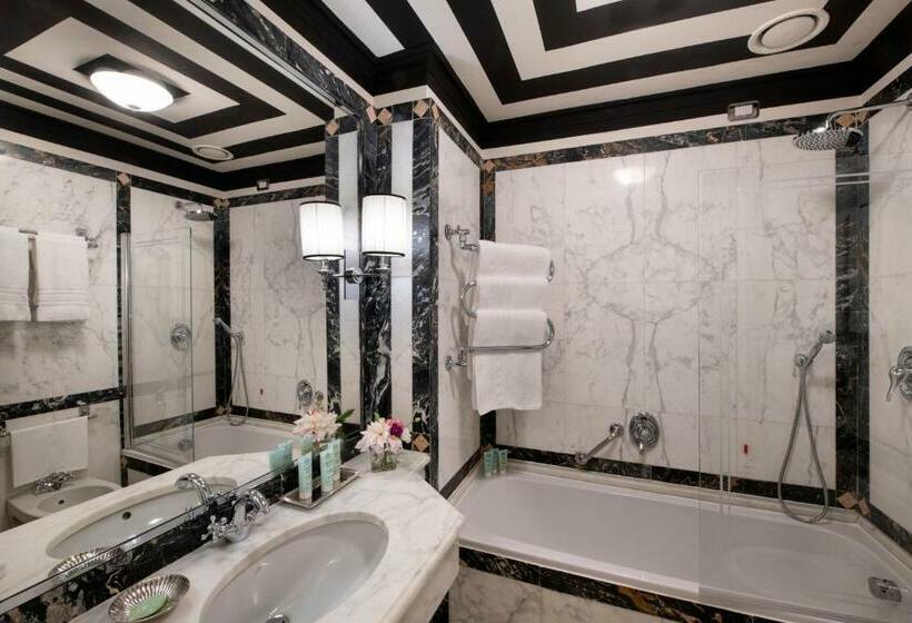 اتاق خانوادگی, Helvetia&bristol Firenze – Starhotels Collezione