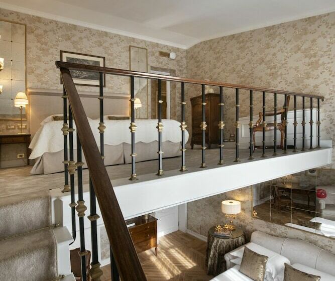 اتاق خانوادگی, Helvetia&bristol Firenze – Starhotels Collezione