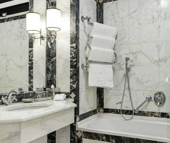 اتاق خانوادگی, Helvetia&bristol Firenze – Starhotels Collezione