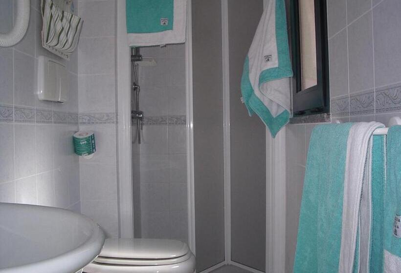 海景标准间带阳台, Albergo Le Briciole