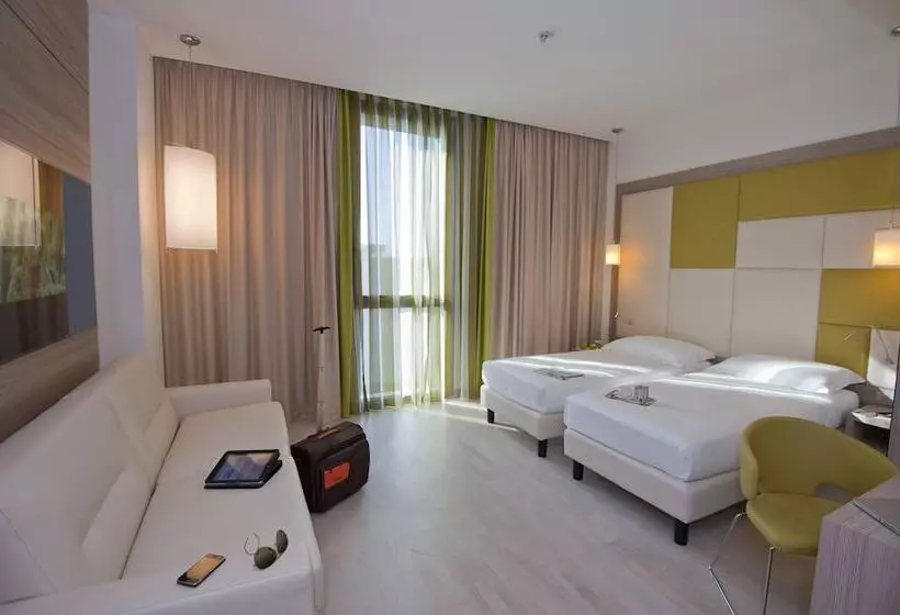 スタンダードトリプルルーム, As Hotel Limbiate Fiera