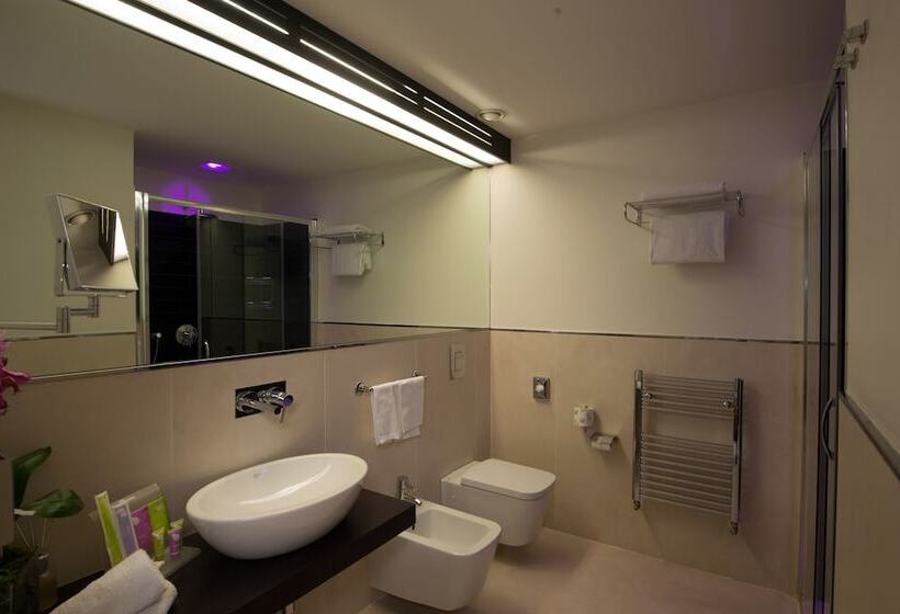 سوییت, As Hotel Limbiate Fiera