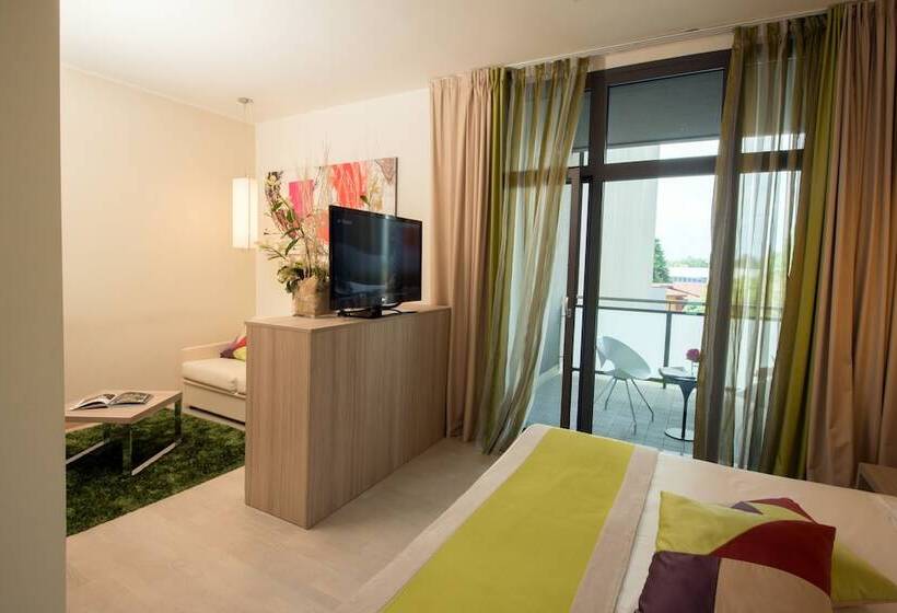 スイート, As Hotel Limbiate Fiera