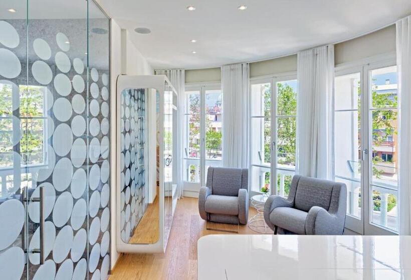 סוויטת ג'וניור, Ausonia Hungaria Wellness & Lifestyle