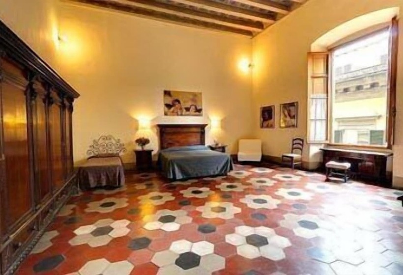 اتاق استاندارد چهارنفره با سرویس بهداشتی مشترک, Bavaria