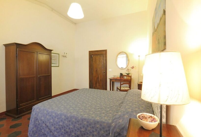 اتاق استاندارد با سرویس بهداشتی مشترک, Bavaria