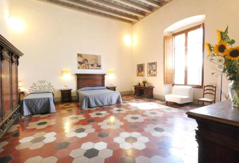 اتاق استاندارد چهارنفره با سرویس بهداشتی مشترک, Bavaria