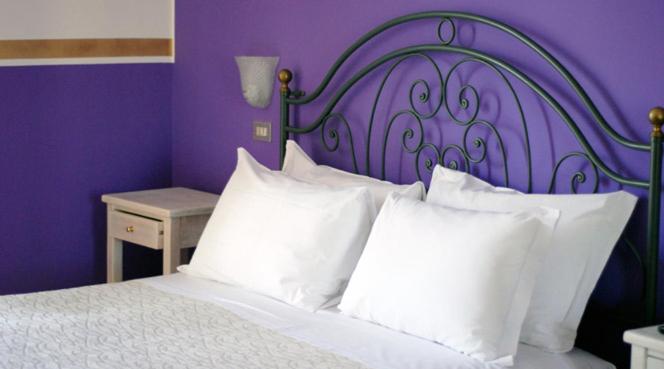 豪华湖景房, Benacus