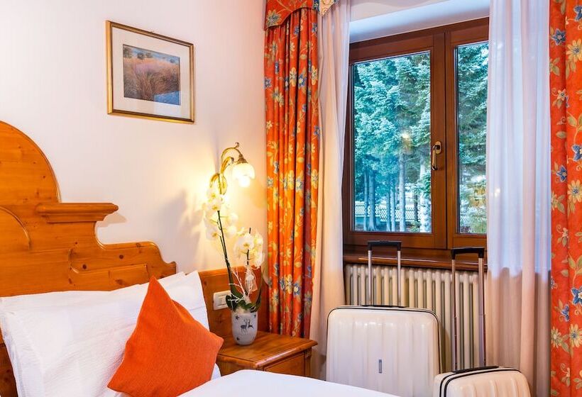 Номер Basic, Bonapace S