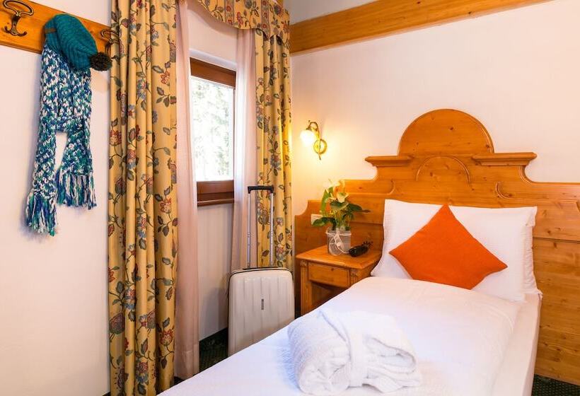 Номер Стандарт Индивидуальный, Bonapace S