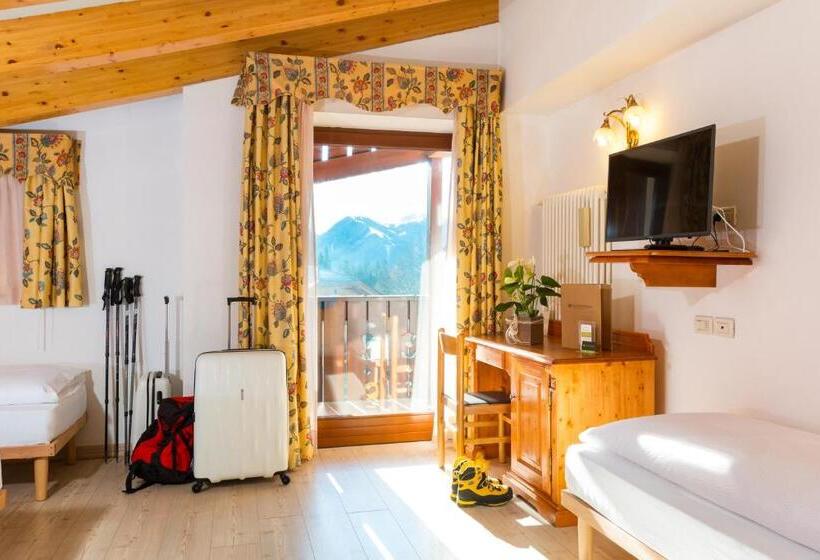 Четырехместный Номер Стандарт, Bonapace S