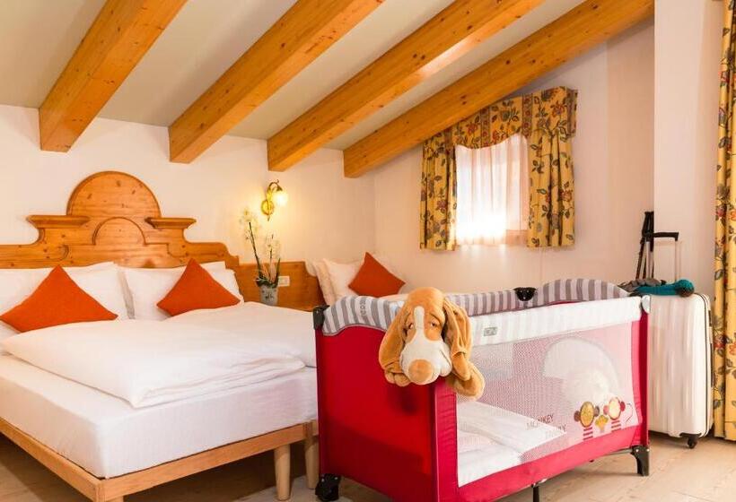 Четырехместный Номер Стандарт, Bonapace S