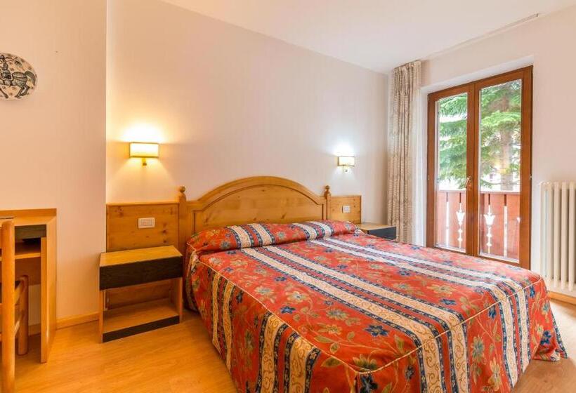 Апартаменты 2 Спальни, Bonapace S