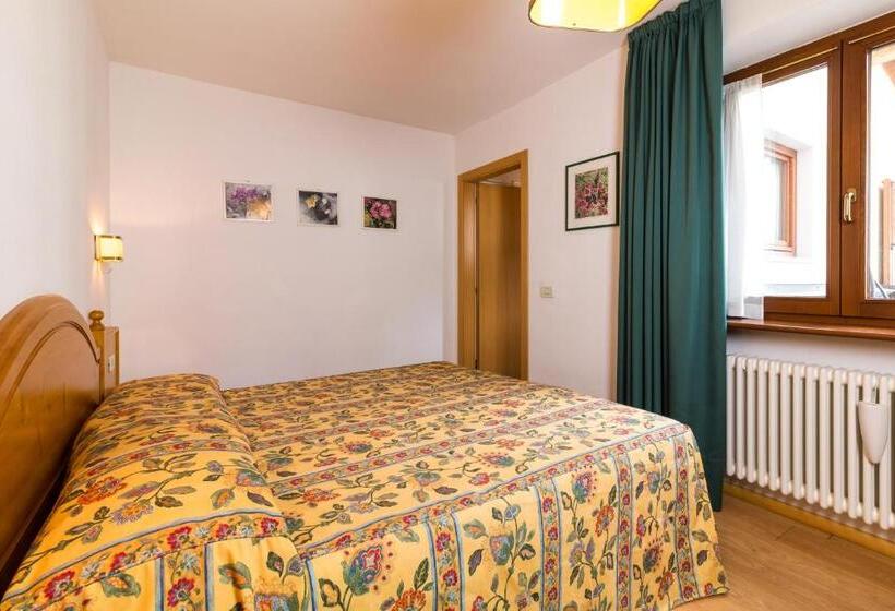 Апартаменты 2 Спальни, Bonapace S