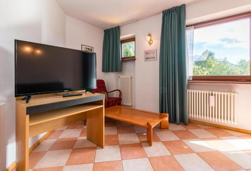 Апартаменты 3 Спальни, Bonapace S