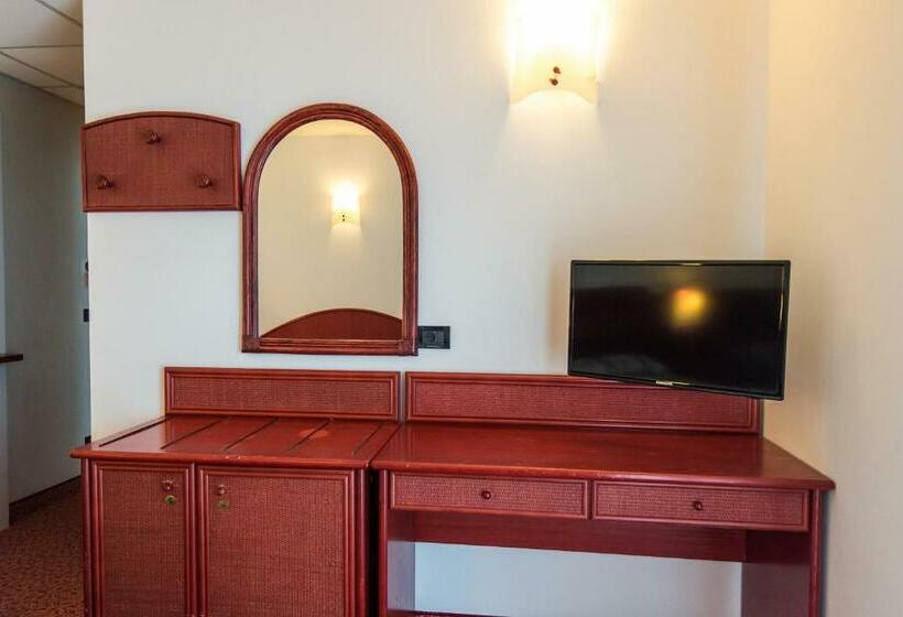 غرفة قياسية, Brioni Mare