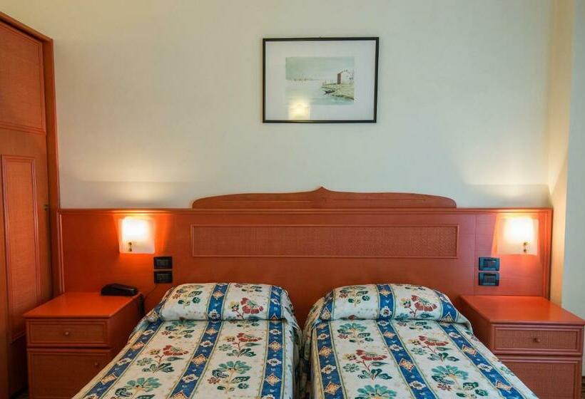 غرفة قياسية, Brioni Mare