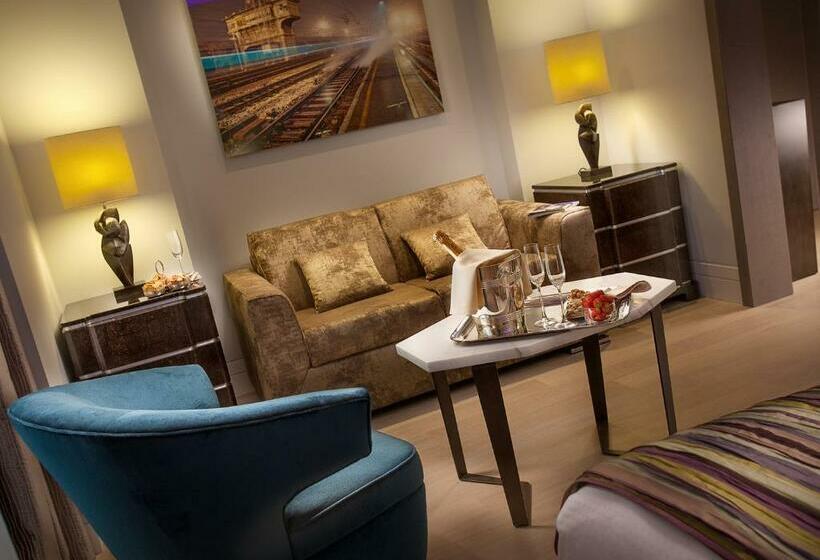 行政套房, Cavour