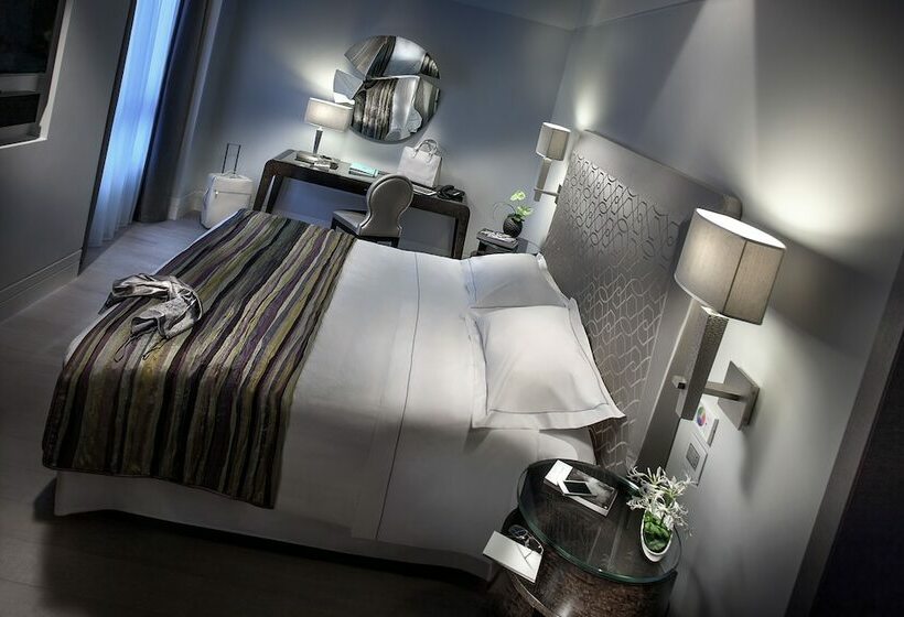 行政套房, Cavour