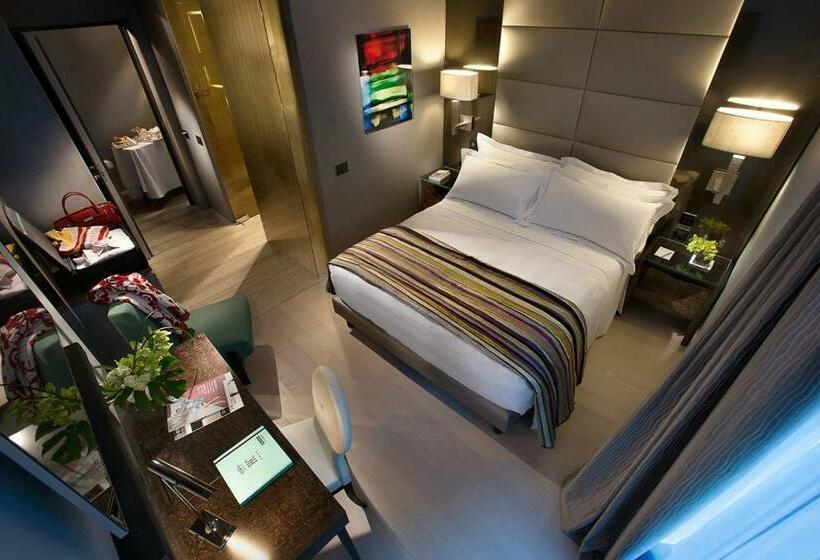 高级客房, Cavour