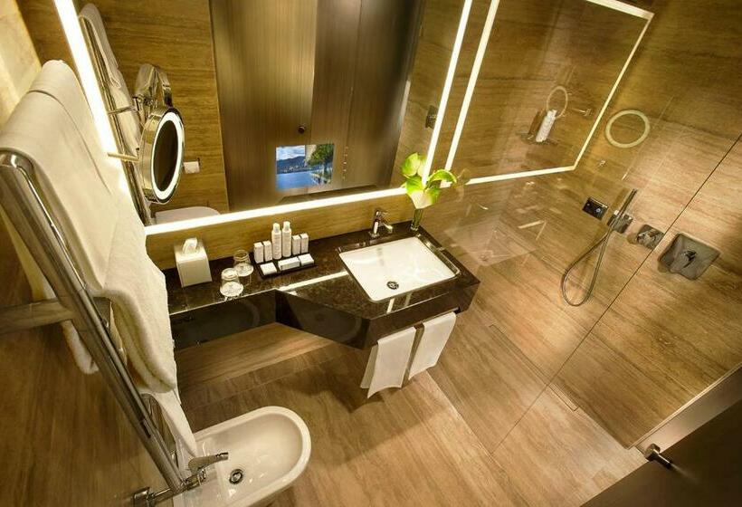 高级客房, Cavour