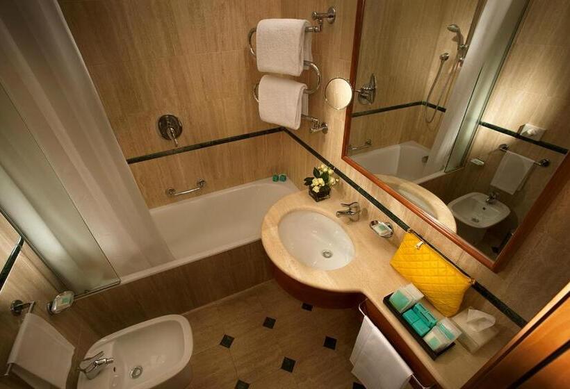 经典单人间, Cavour