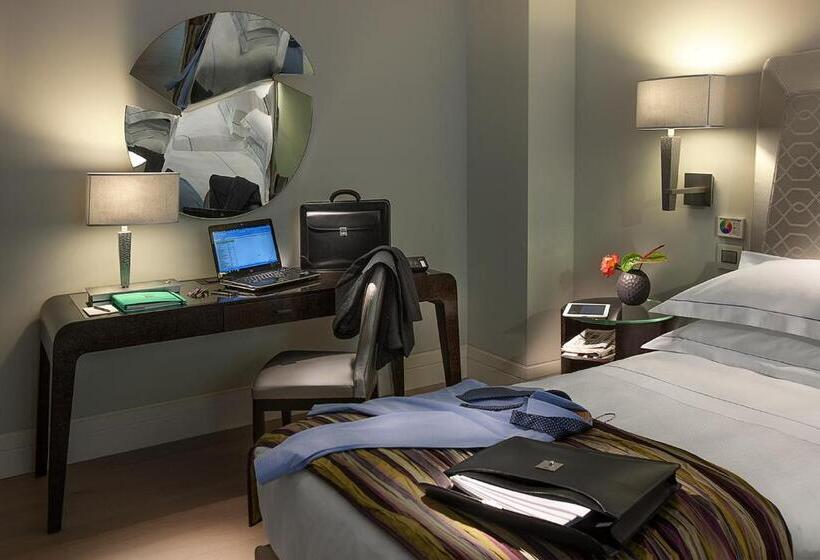 行政套房, Cavour