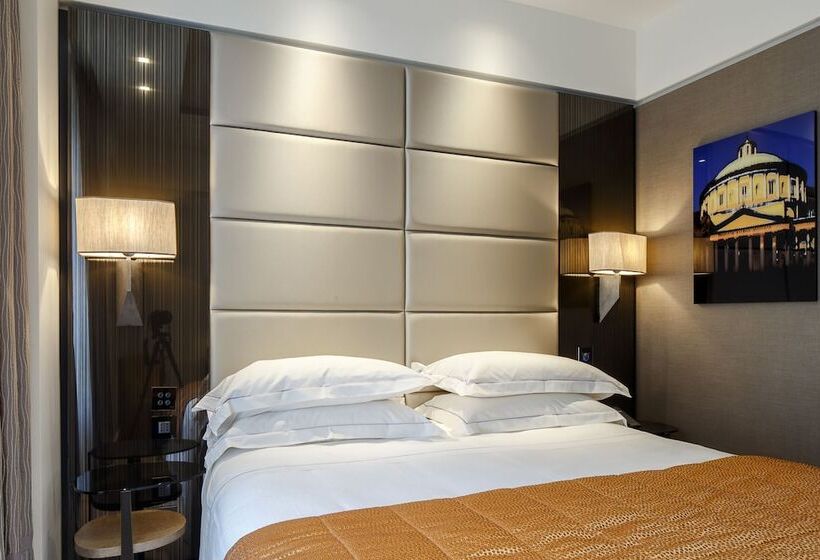 高级客房, Cavour