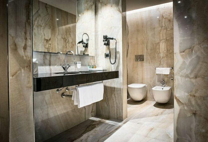 اتاق اجرایی, Dei Cavalieri Milano Duomo