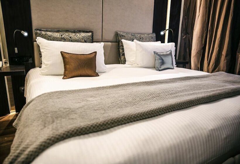 سوییت جونیور, Dei Cavalieri Milano Duomo