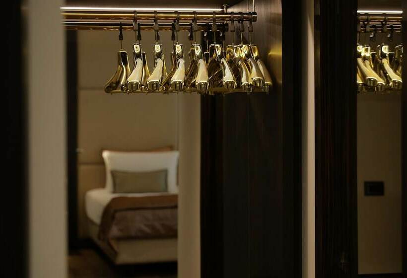 سوییت جونیور, Dei Cavalieri Milano Duomo